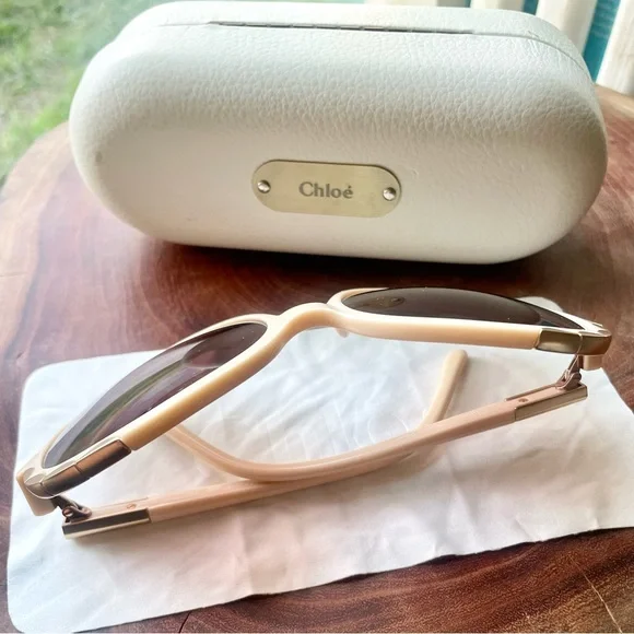 Chloe Cream Scallop Accent Vintage Sunglasses - Picture 8 of 12